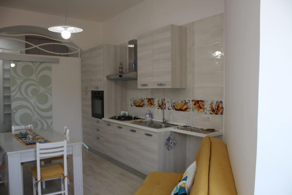 Verdemare Charming Accommodation In Vietri Sul Mare - Amalfi Coast Ngoại thất bức ảnh